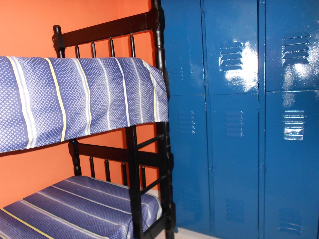 Cama em Dormitório Misto com 4 Camas